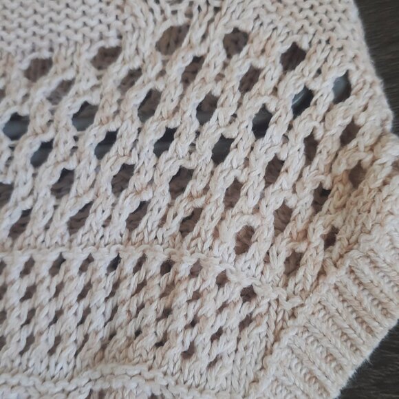 Girls' Knit Short Sleeve Top – Light Pink Lace Pattern – Size 6/7 - Picture 4 of 4